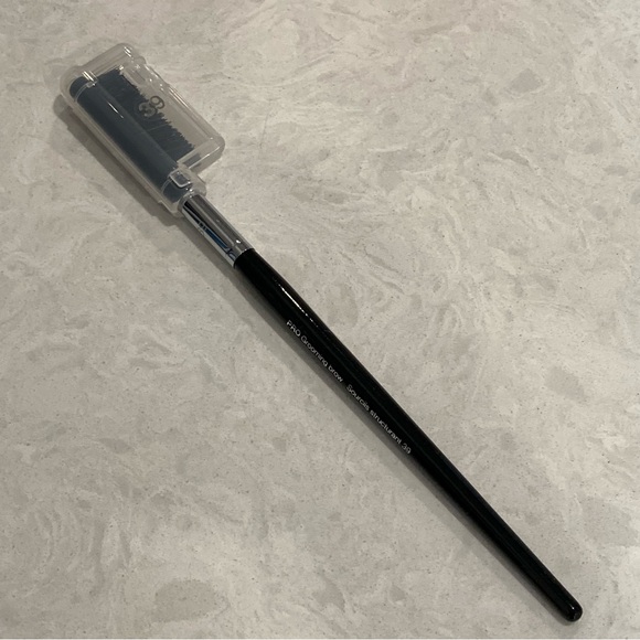 Sephora Pro Eyebrow Grooming Brush #39 with Clear Cap Brand New Discontinued - Picture 1 of 5